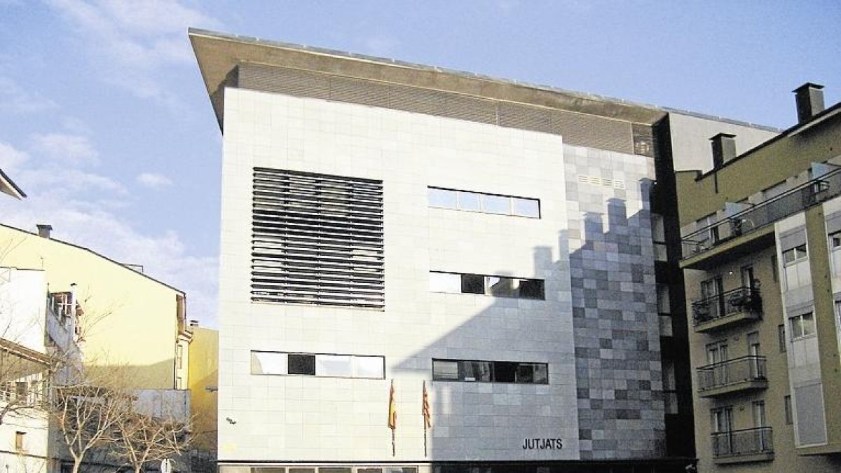 Imagen de archivo del edificio de los juzgados de La Seu d’Urgell.