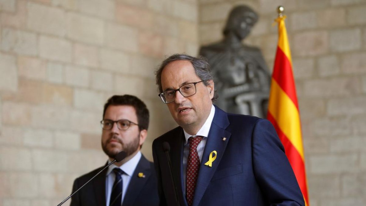 El presidente de la Generalitat, Quim Torra, y el vicepresidente, Pere Aragonès, durante la comparecencia conjunta después de la reunión en Palau de la Generalitat.