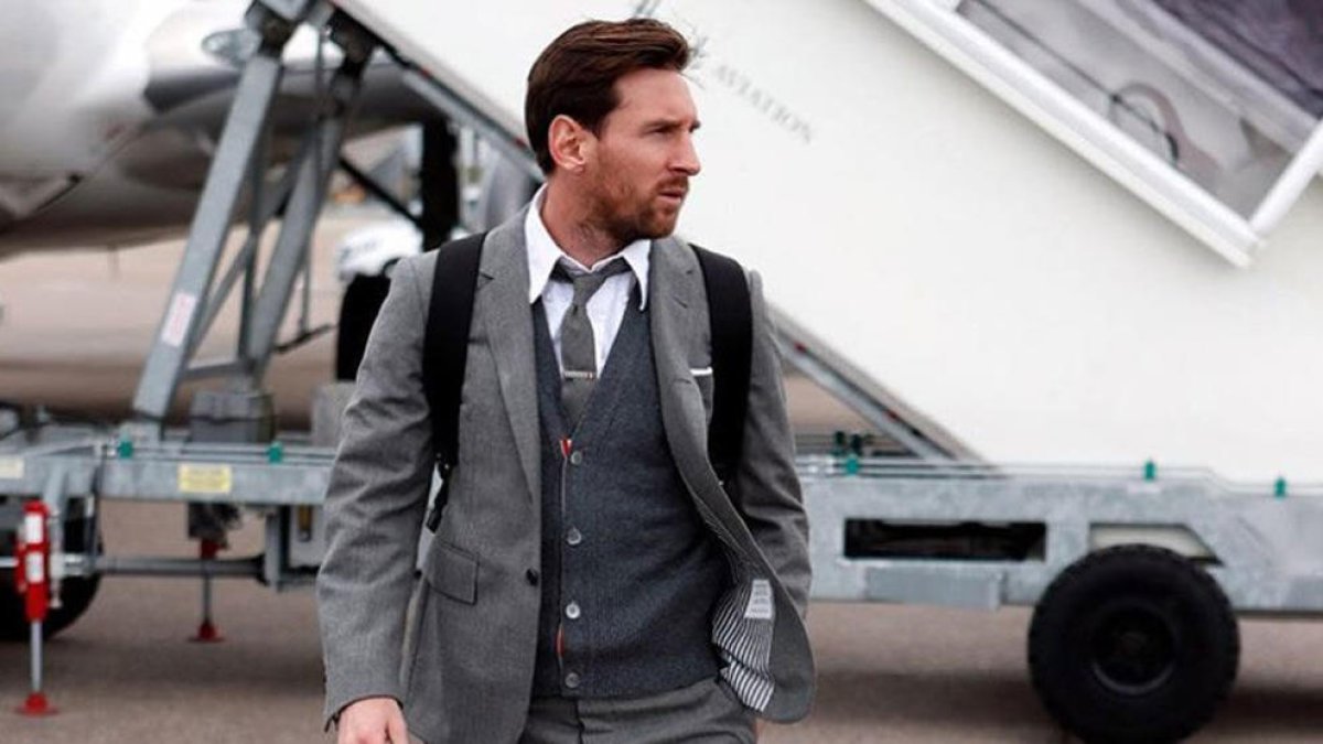 Messi marcando estilo en el vestir.