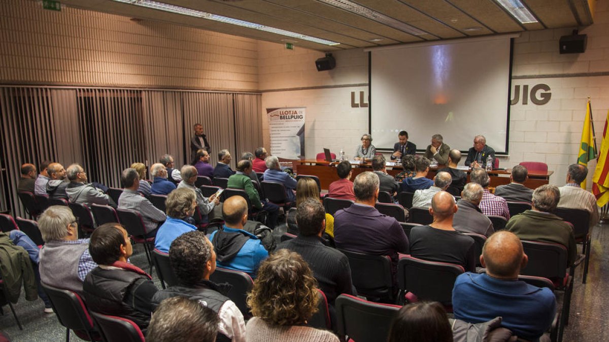 Un moment de la inauguració de la Setmana Agrària de Bellpuig.