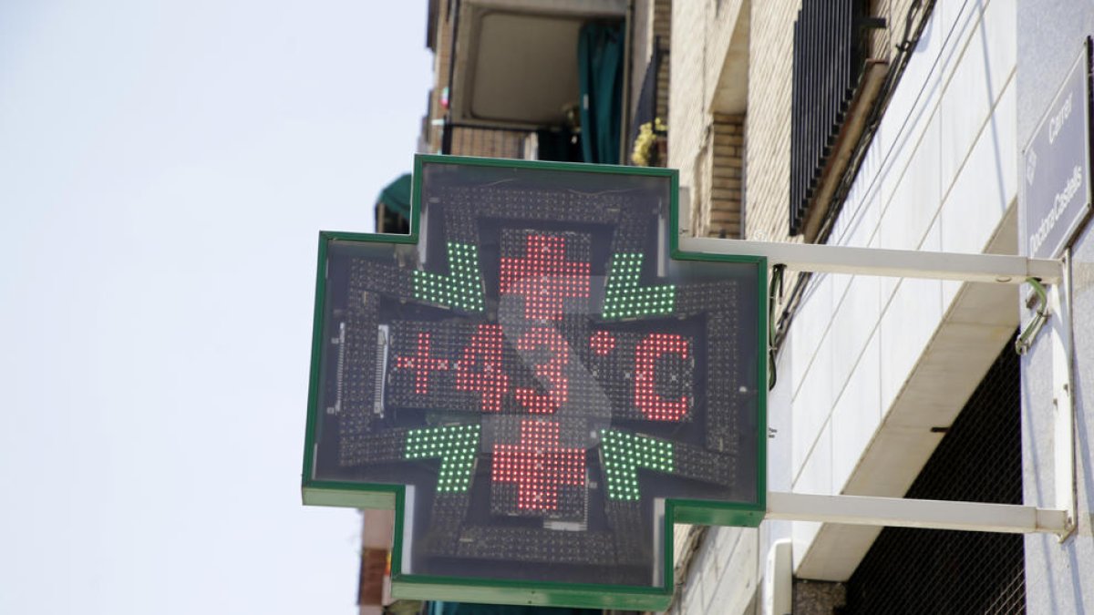 Un termòmetre a Lleida ciutat la passada setmana.