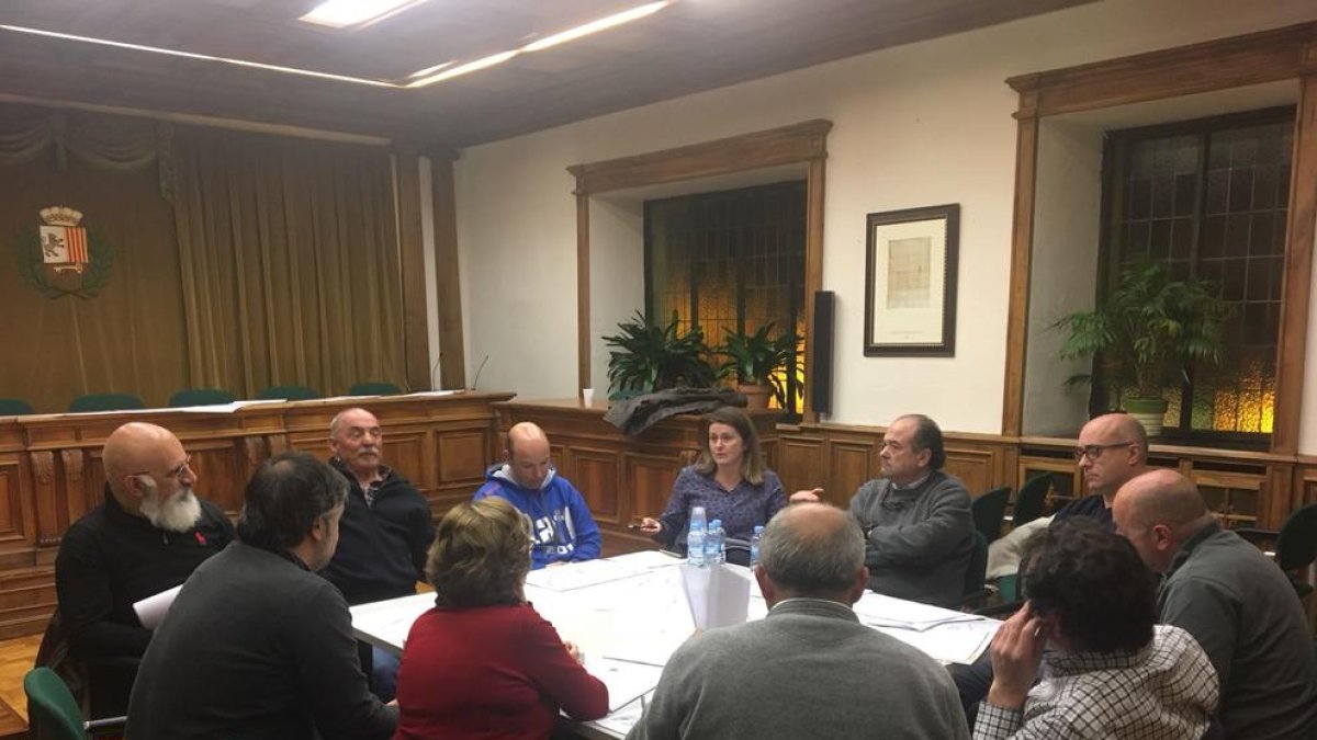 Reunió ahir dels edils pedanis de Vielha.