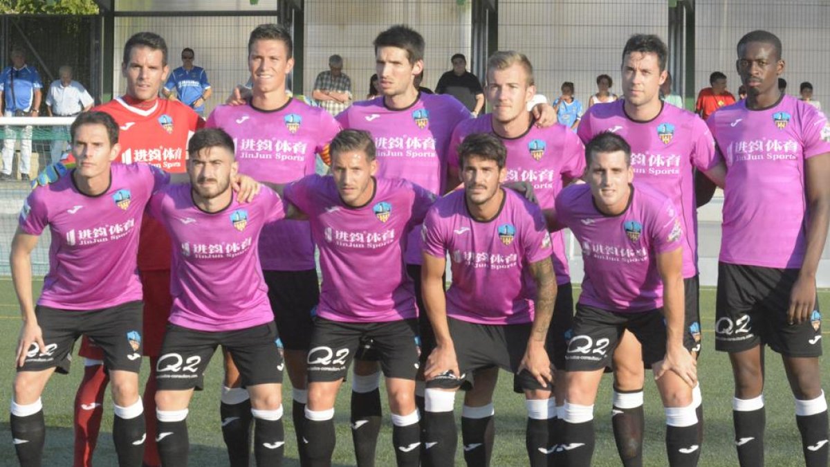 Formació inicial amb què el Lleida va jugar dissabte passat la Copa Catalunya a Ascó.