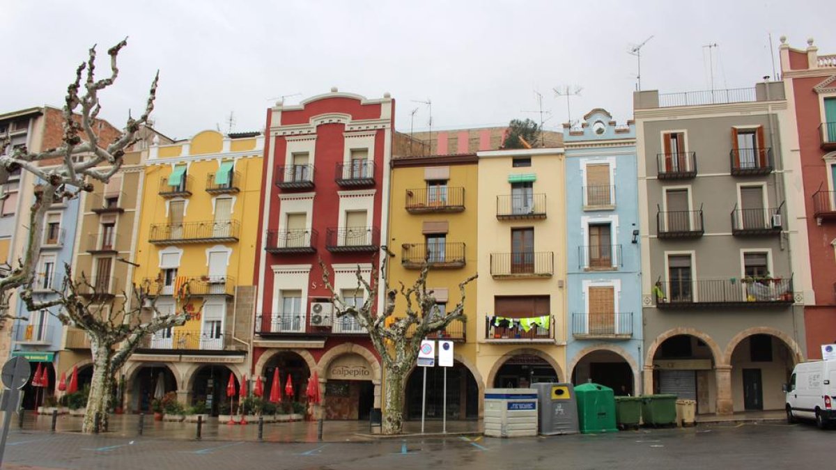 Imagen de archivo de la plaza Mercadal de Balaguer.