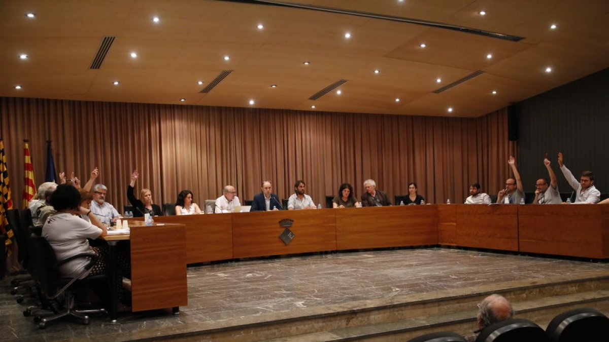 Imagen de archivo de un pleno del ayuntamiento de Balaguer. 