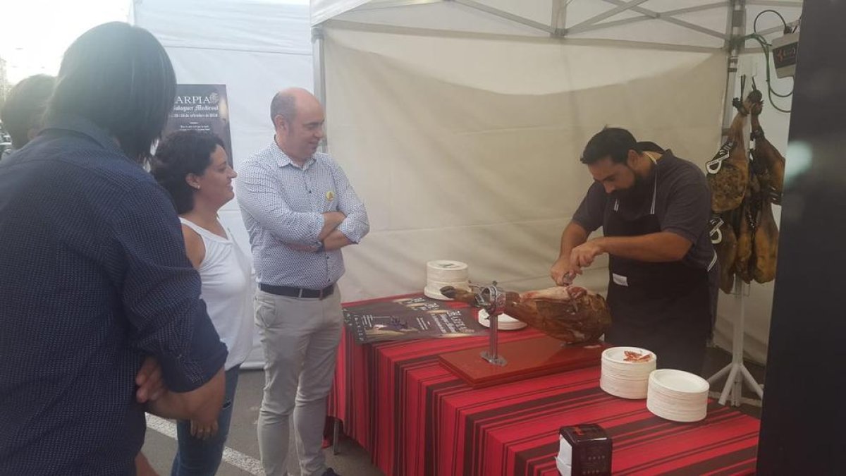 L’alcalde de Balaguer, Jordi Ignasi Vidal, durant la inauguració d’aquest certamen especialitzat.