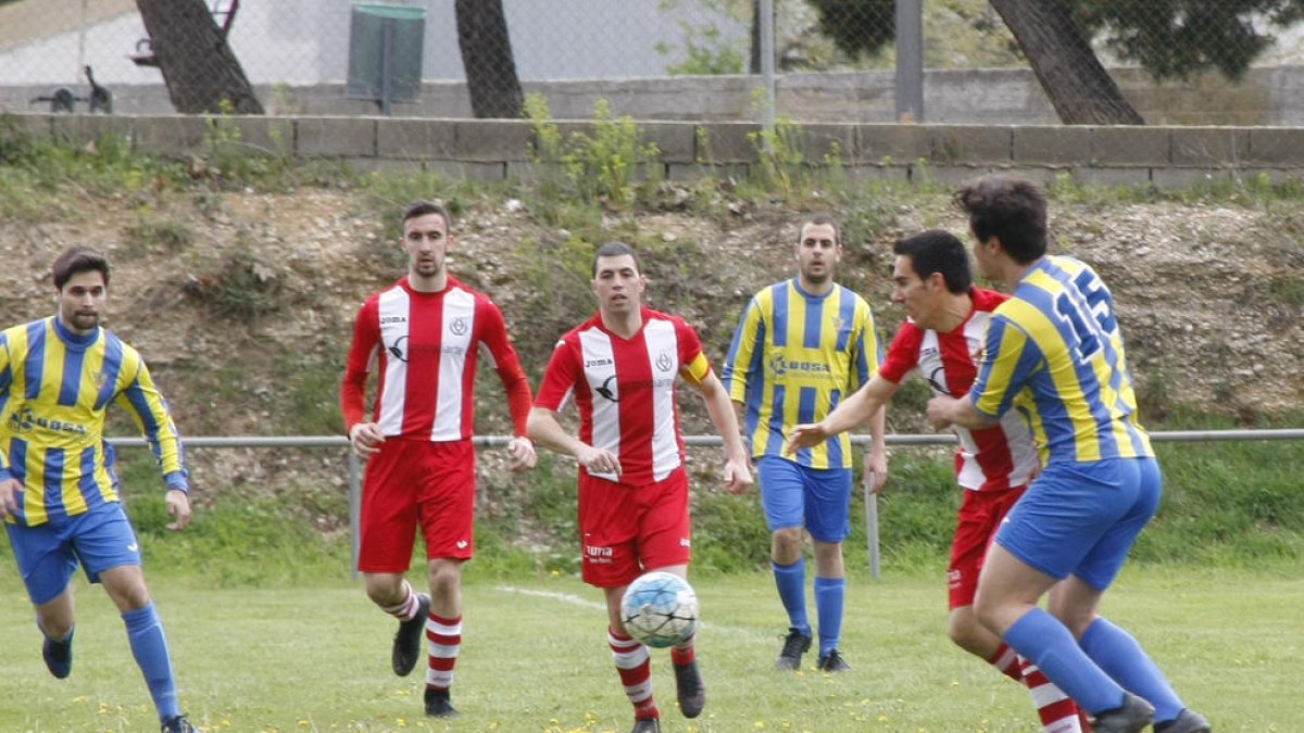 Tras el empate el Sudanell baja a la cuarta posición, mientras que el Almacelles sube a la séptima plaza.