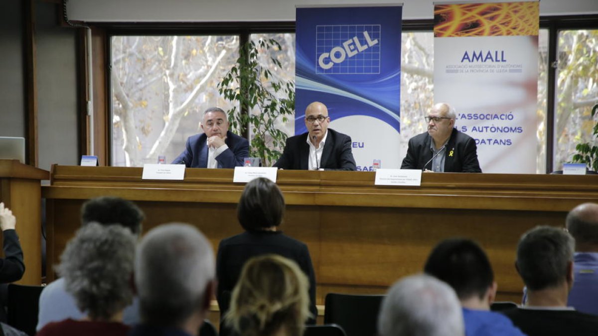 Roqué, Gardeñes y Santacana, ayer, en la clausura de Consolida’t.