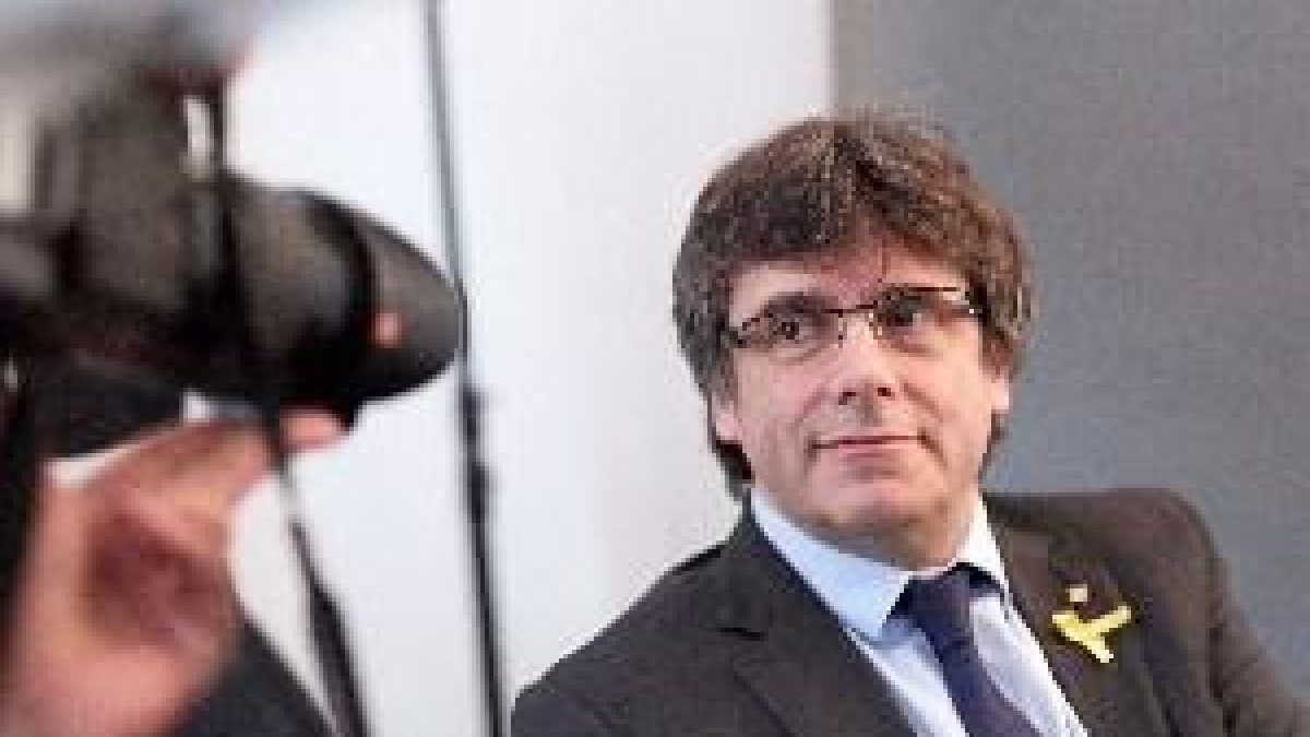 Llarena propone a Alemania entregar a Puigdemont por sedición