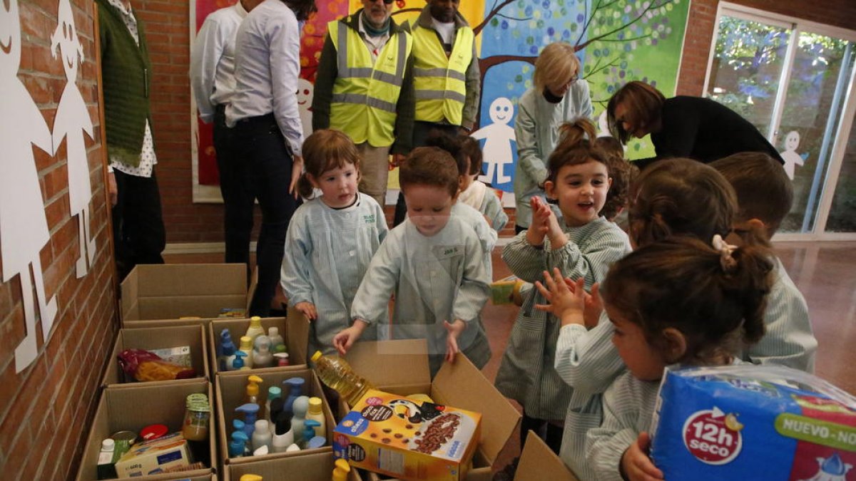 Niños del jardín de infancia del Secà de Sant Pere este viernes.