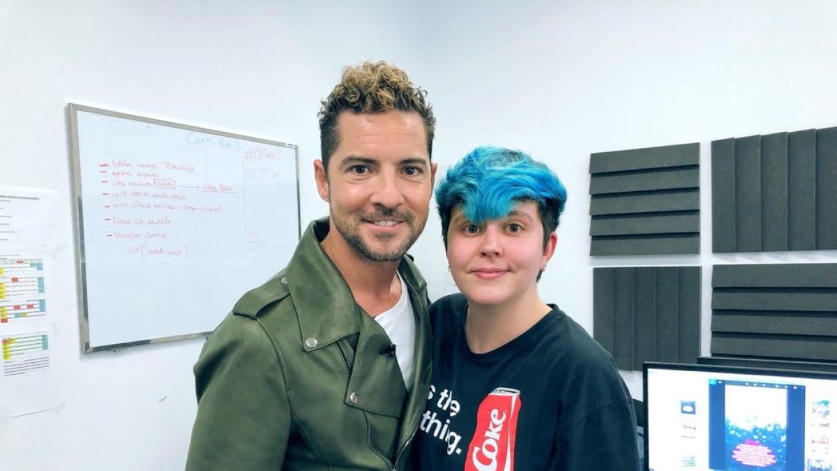 Belena Gaynor, nombre artístico de Belén Pueyo, junto al cantante y exconcursante de OT David Bisbal. 