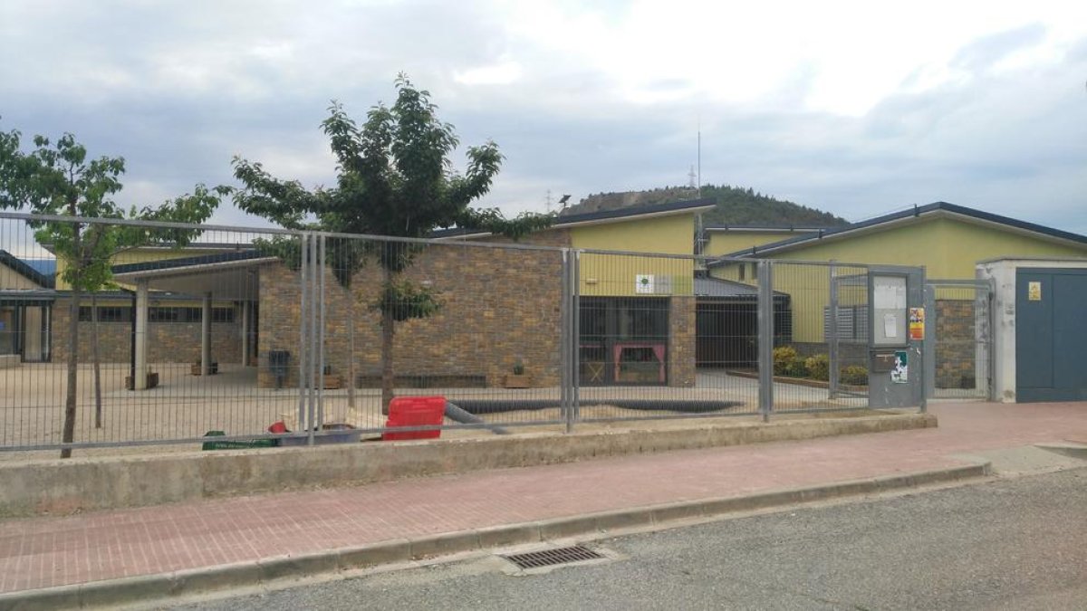 L’escola rural Rosa Campà de Montferrer i Castellbò.