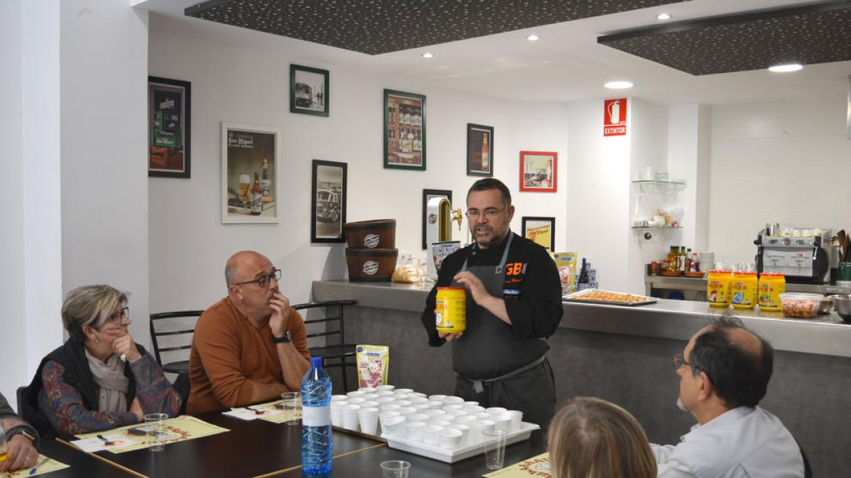 Un moment de la celebració del taller, ahir, a la Fecoll.