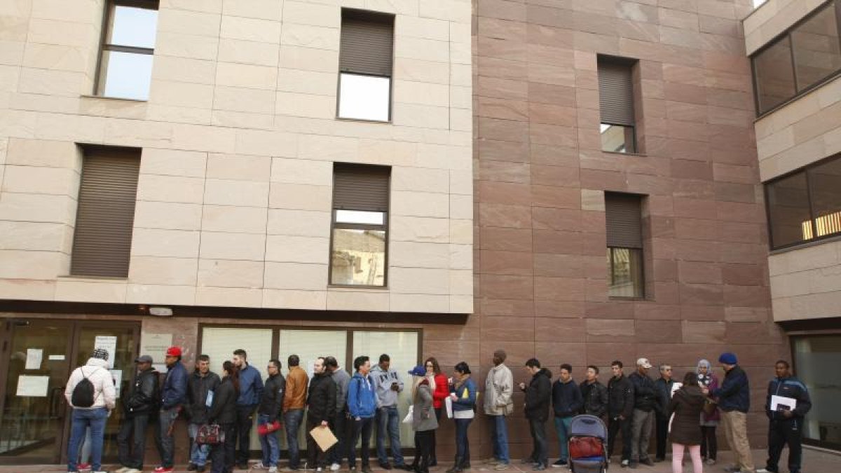 La mujer presentó la solicitud ante el Registro Civil. 