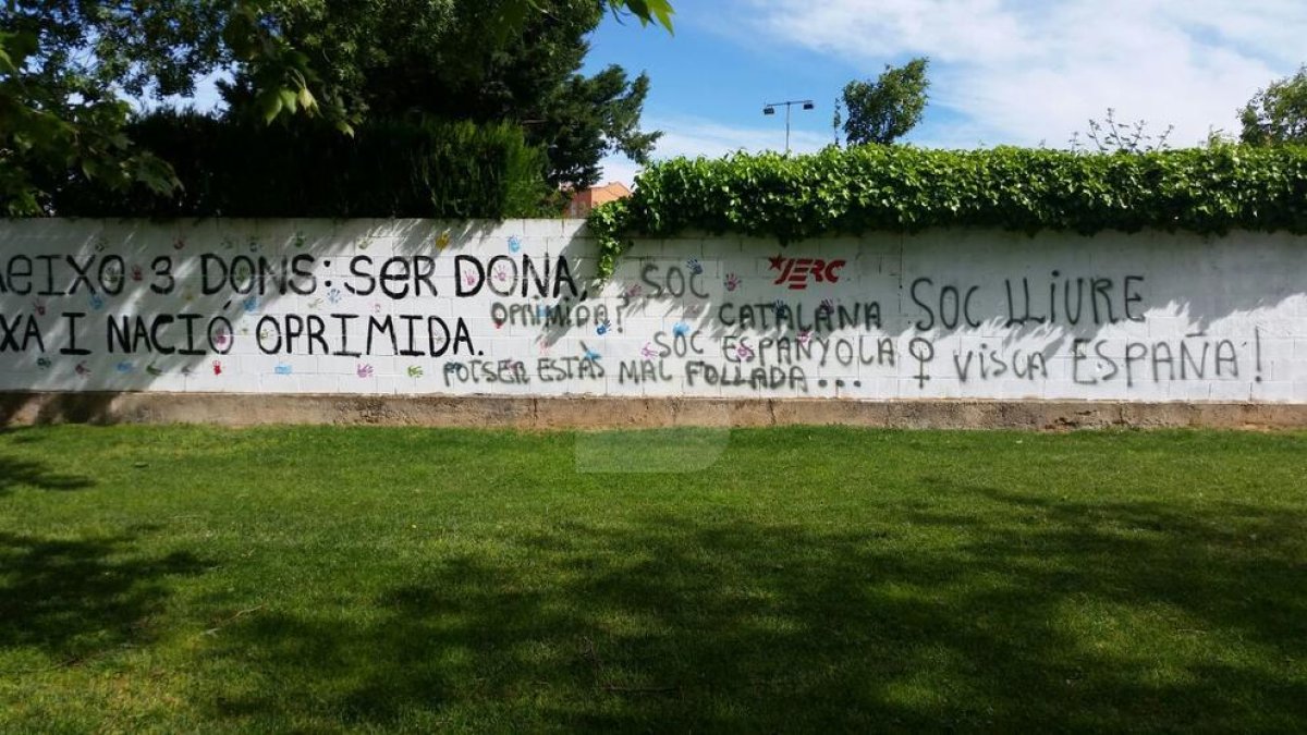 Acte vandàlic contra un mural feminista a Agramunt