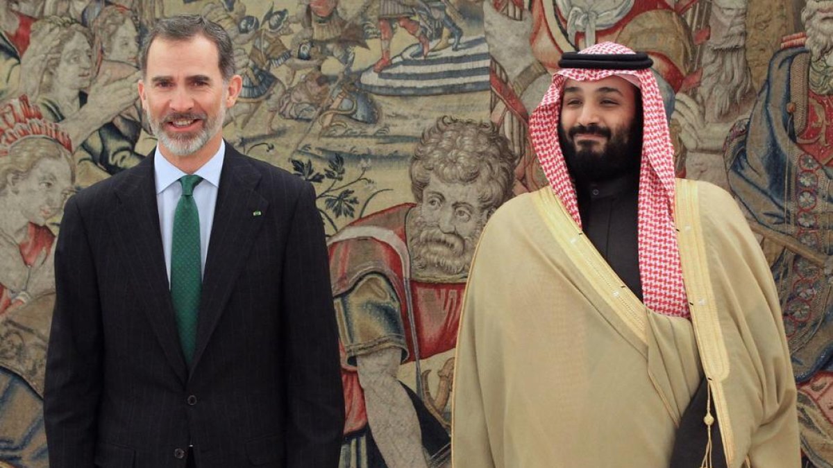 Felip VI amb Mohamed bin Salman, ahir, a la Zarzuela.