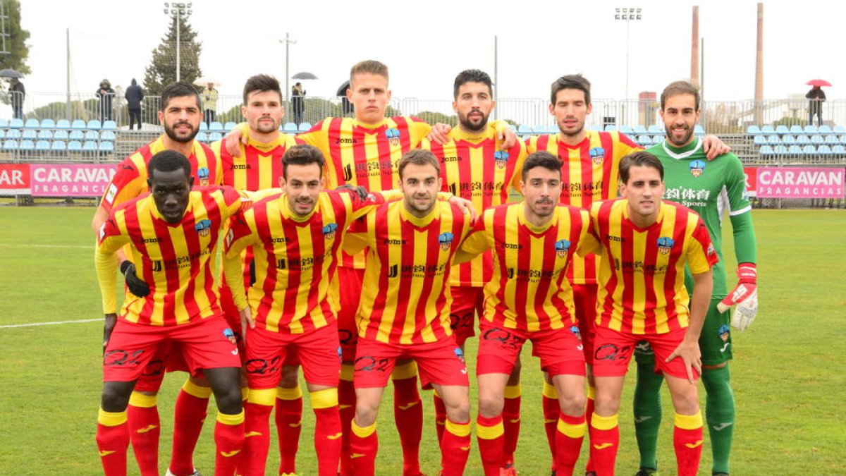 L’alineació que va presentar el Lleida diumenge al camp del Deportivo Aragón.