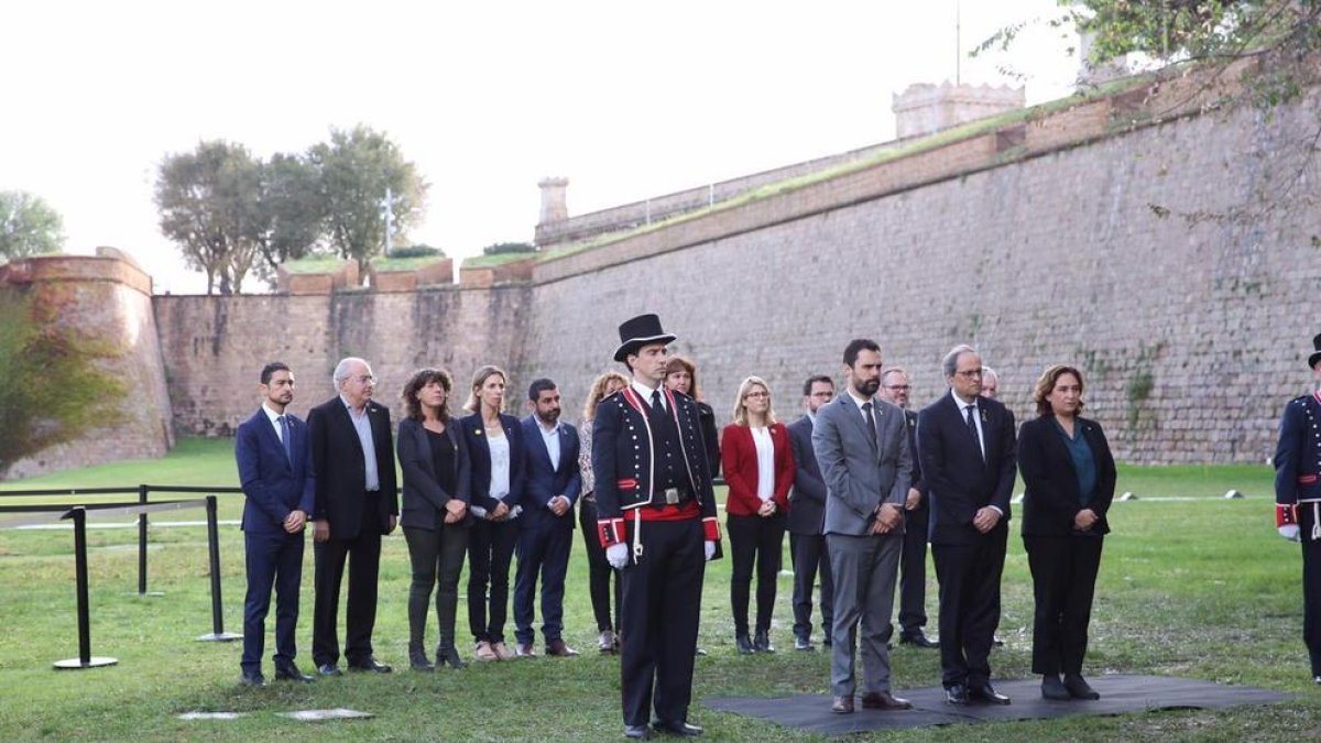 Un moment de l'homenatge de la Generalitat, el Parlament i l'ajuntament de Barcelona a Lluís Companys.