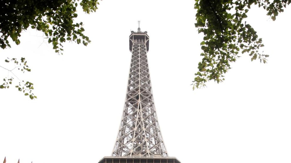 La valla de la Torre Eiffel.