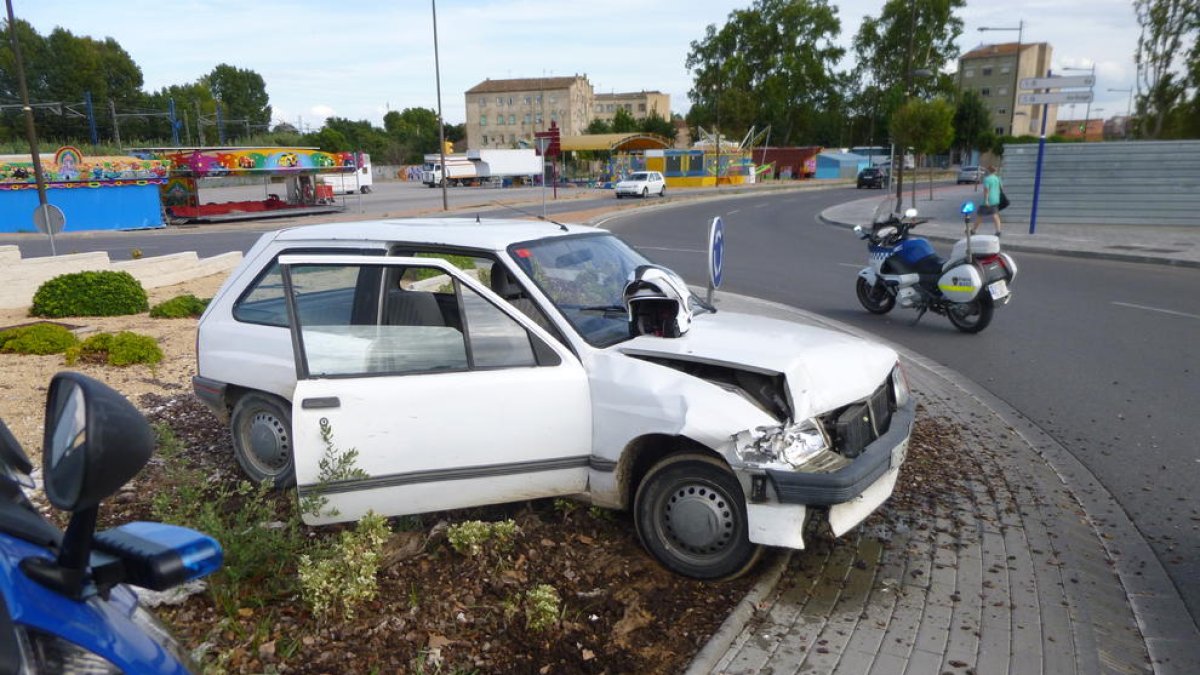 Imatge d’arxiu d’un cotxe robat a la ciutat de Lleida i que la Urbana va poder recuperar.