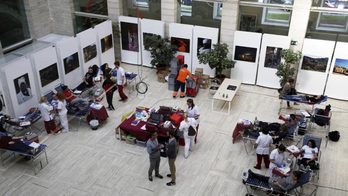 La Marató de Donants de Sang de Lleida assoleix els 400 participants