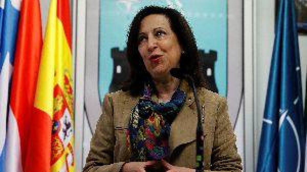 Robles cree que los presos catalanes deben estar cerca de sus familias