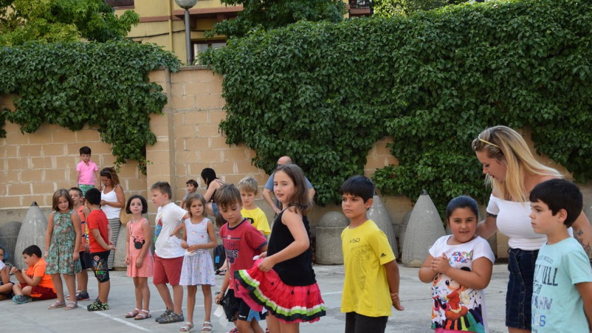 Imatge dels assajos del Ball Cerdà de la festa major de la Seu d’Urgell.