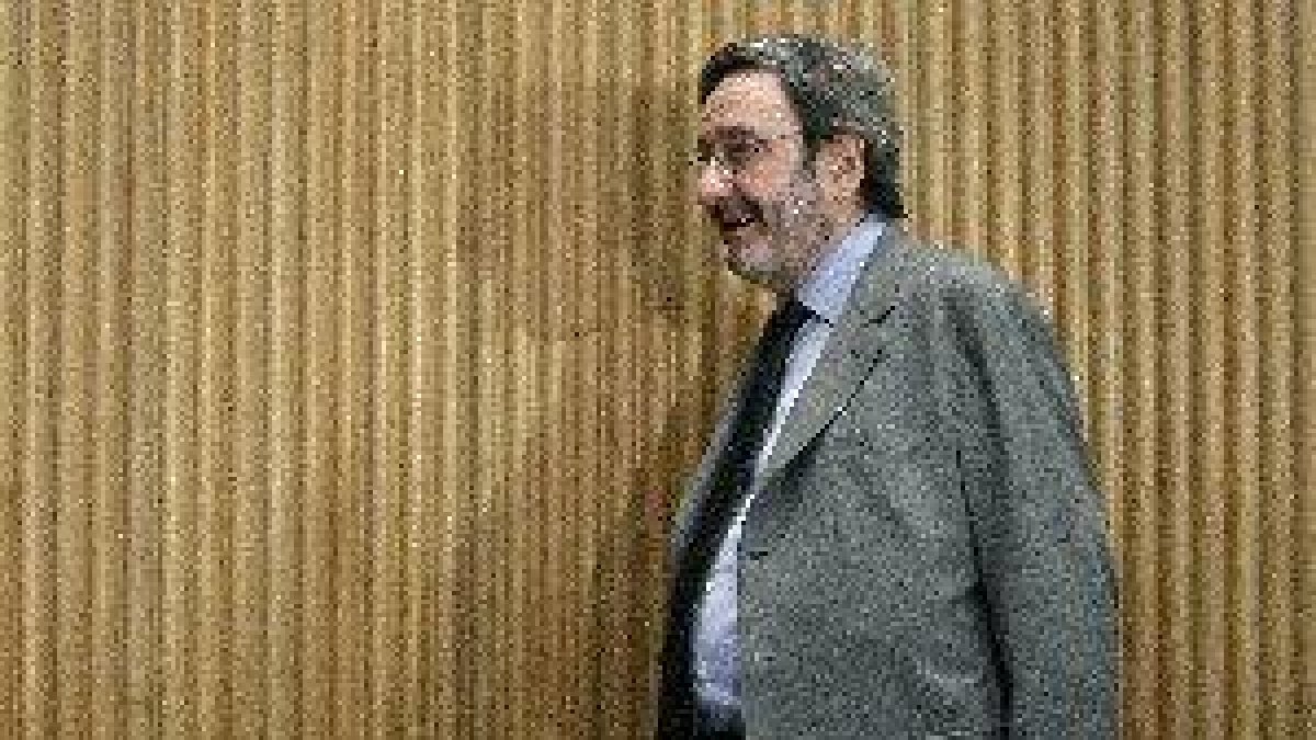 Narcís Serra declara el martes por agujero de 720 millones en Catalunya Caixa