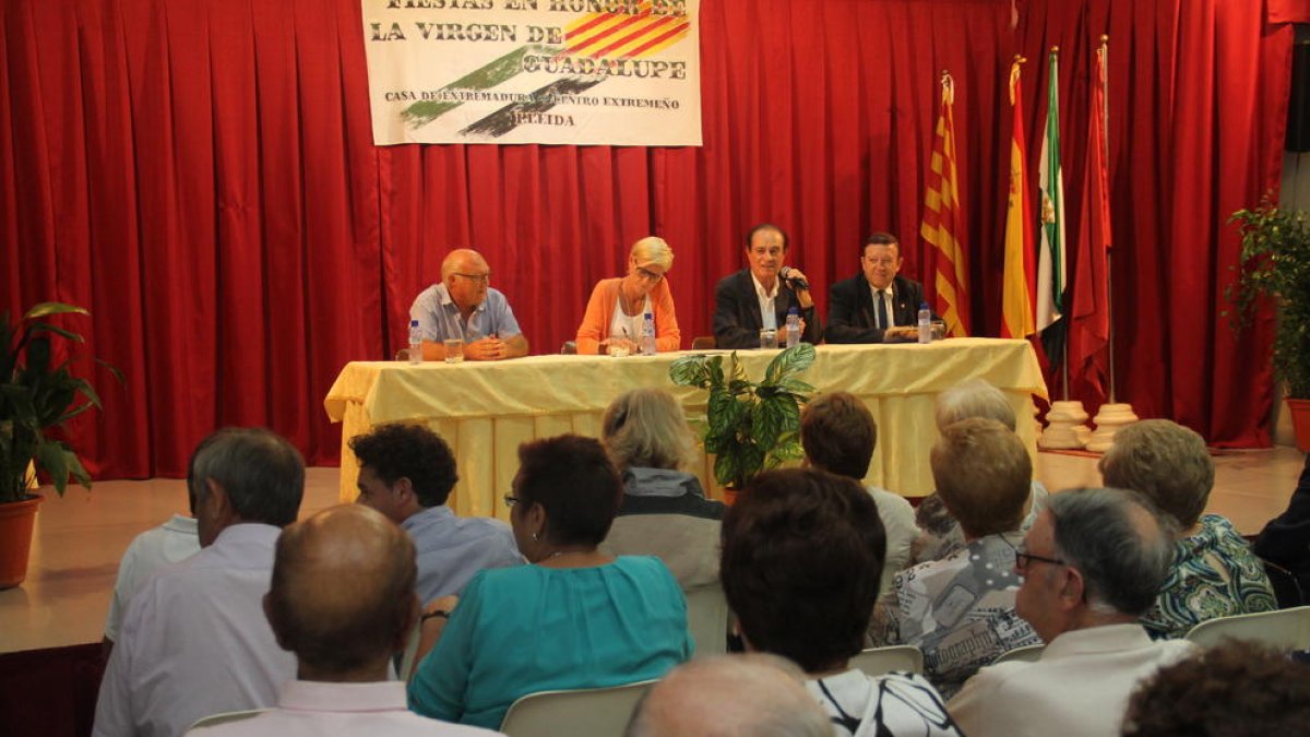 Imagen de archivo de un acto en el Centro Extremeño de Lleida
