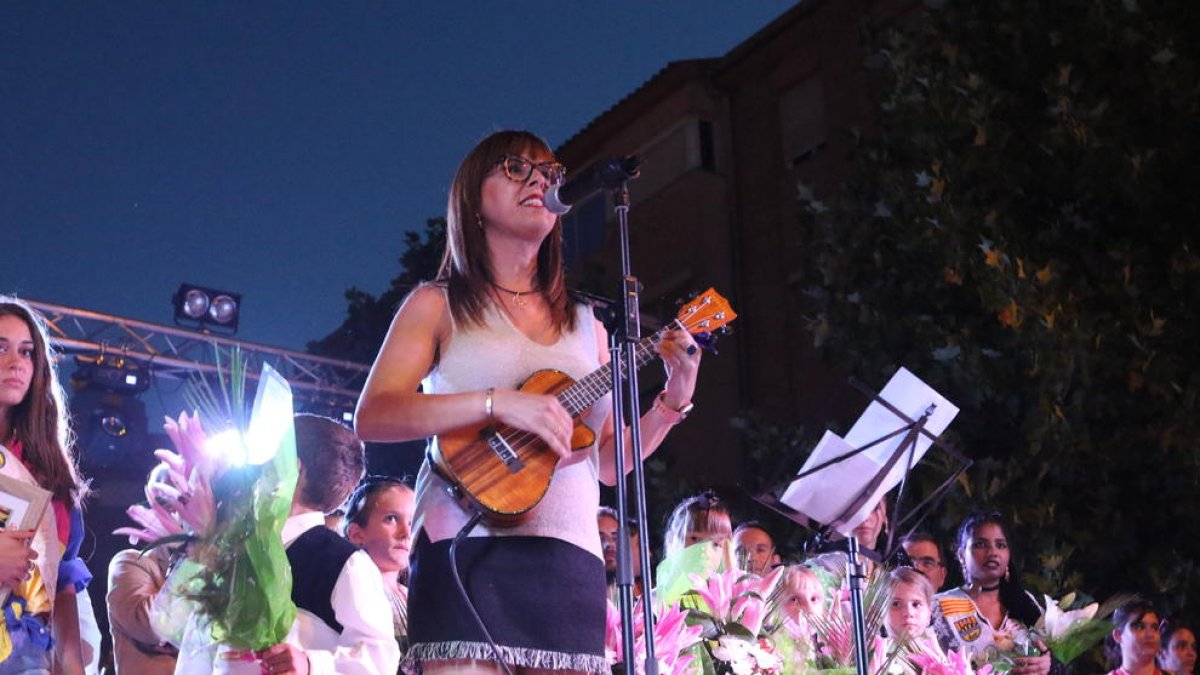 La fiesta  de Pardinyes cuenta con 33 peñas, que fueron protagonistas ayer un año más en el inicio del programa de actividades durante el fin de semana. 