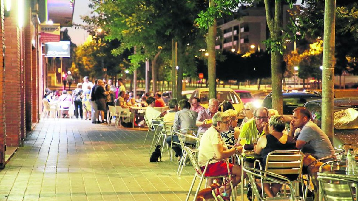 Imatge d’arxiu de la terrassa d’un bar a Pardinyes.