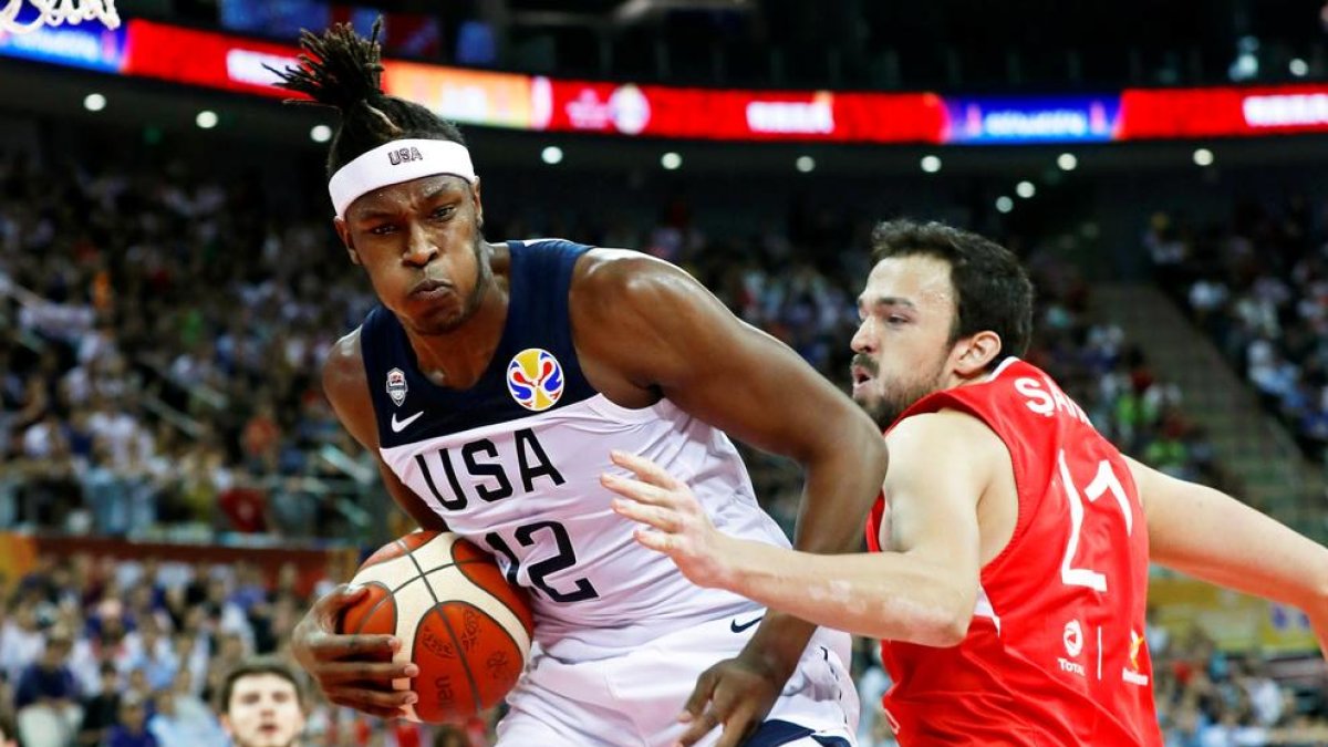 El estadounidense Myles Turner, en el partido de ayer.