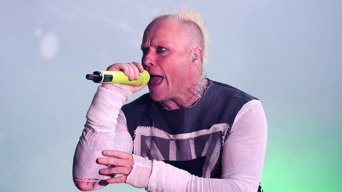 El cantante de The Prodigy, Keith Flint, en un concierto en 2015.