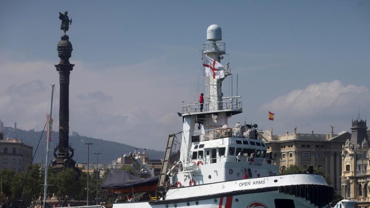 El vaixell d’Open Arms, al port de Barcelona en una imatge d’arxiu.