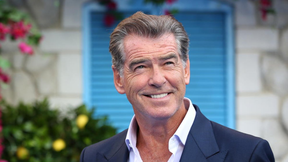 Pierce Brosnan va saltar a la fama interpretant l’agent 007.