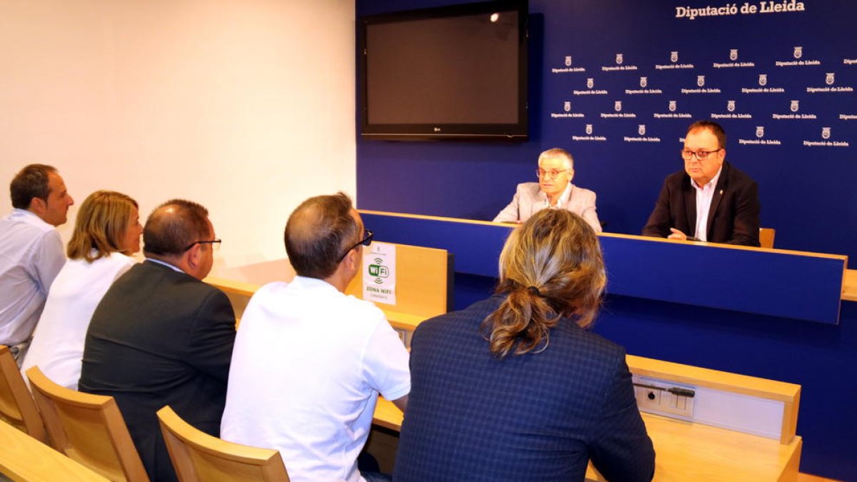 La roda de premsa de presentació dels ajuts de la Diputació de Lleida.