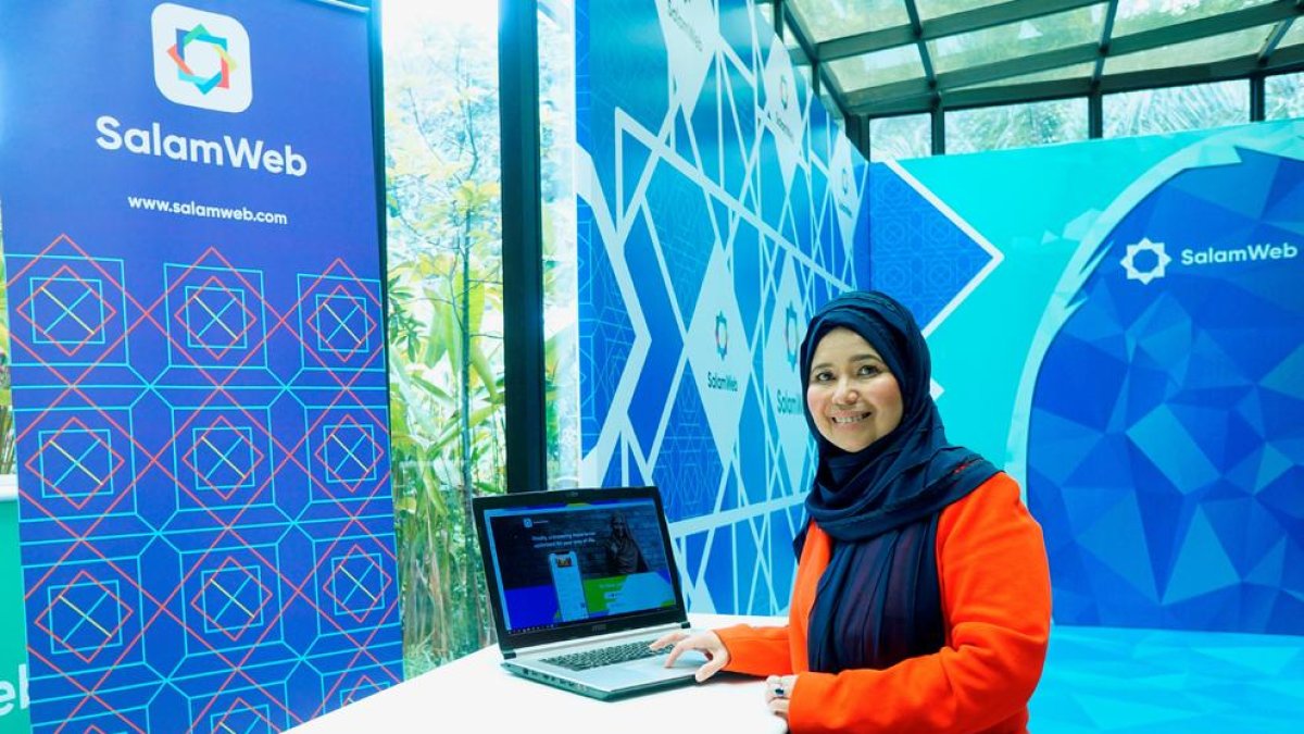 Hajjah Hasni Zarina, directora general de la companyia SalamWeb Technologies.