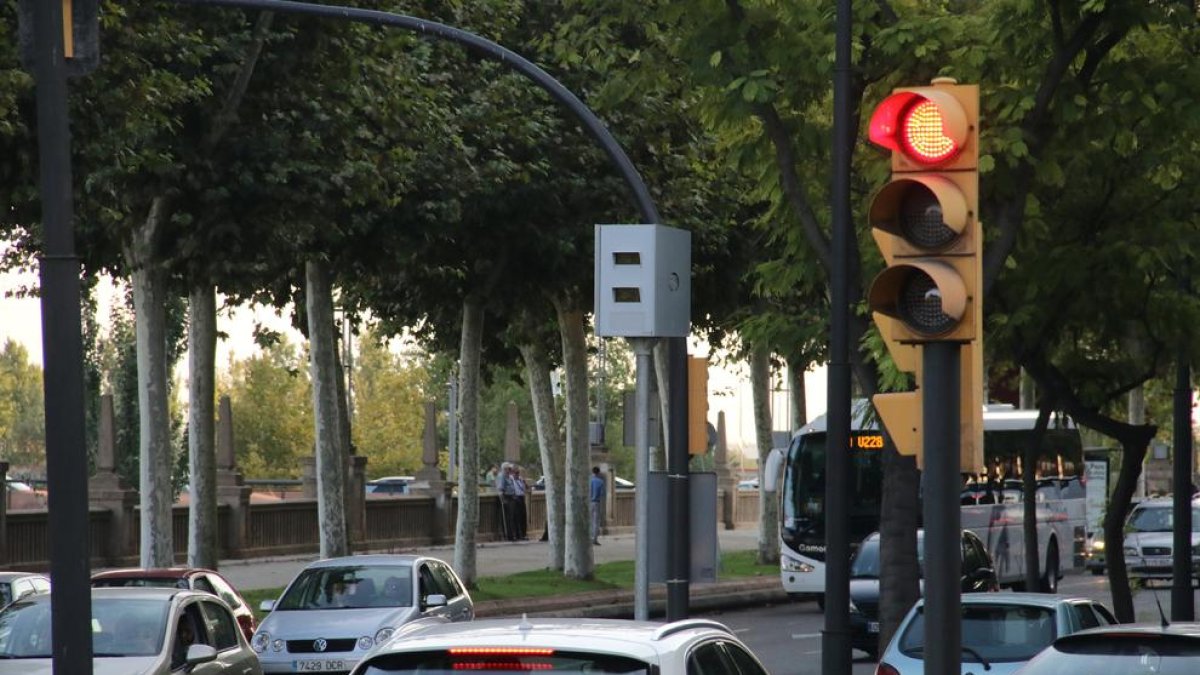 Imatge d’arxiu del radar instal·lat a l’avinguda de Madrid.