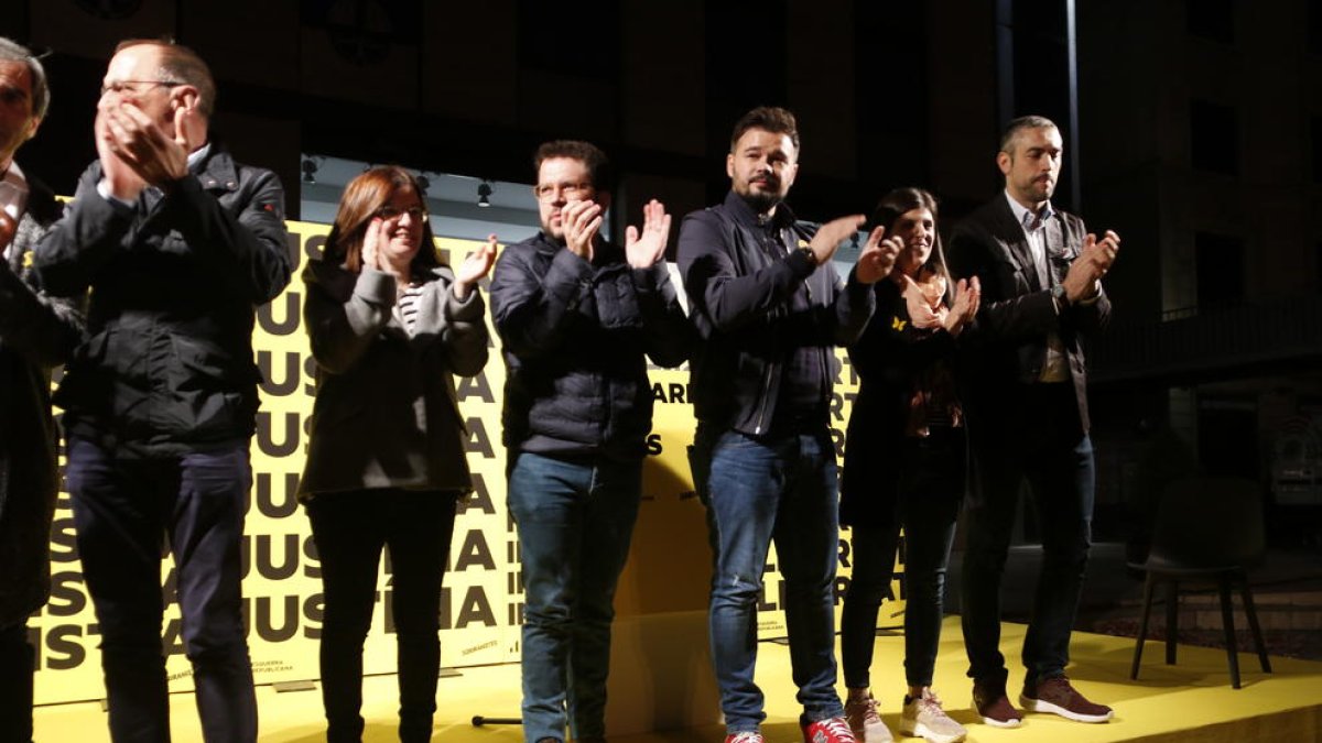 Rufián emplaça Felip VI a 