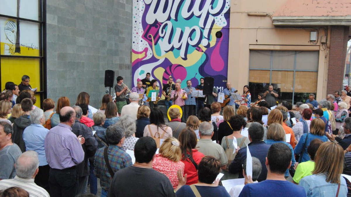Músics per la Llibertat reúne a unas 150 personas en Mollerussa 