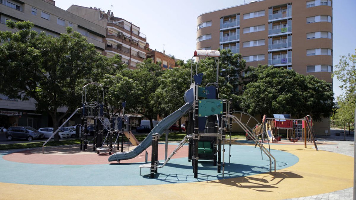 Imatge del parc de la plaça de Màrius Carretero.