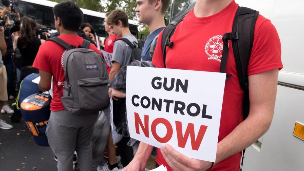 Campaña juvenil contra las armas en EEUU con movilizaciones en Florida, EEUU.