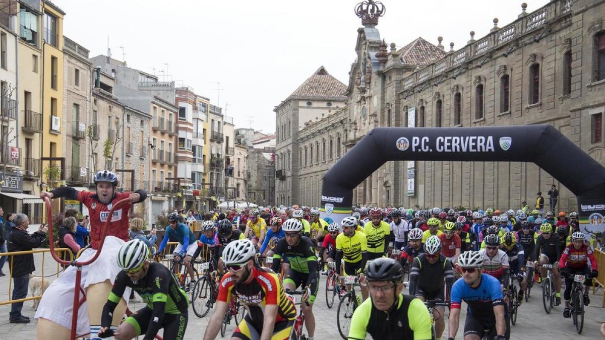 La Clàssica dels Murs convoca 750 ciclistes a Cervera