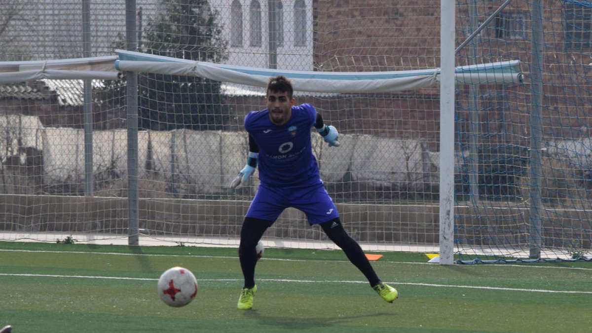 El porter uruguaià Santiago Mele ahir en l’entrenament.