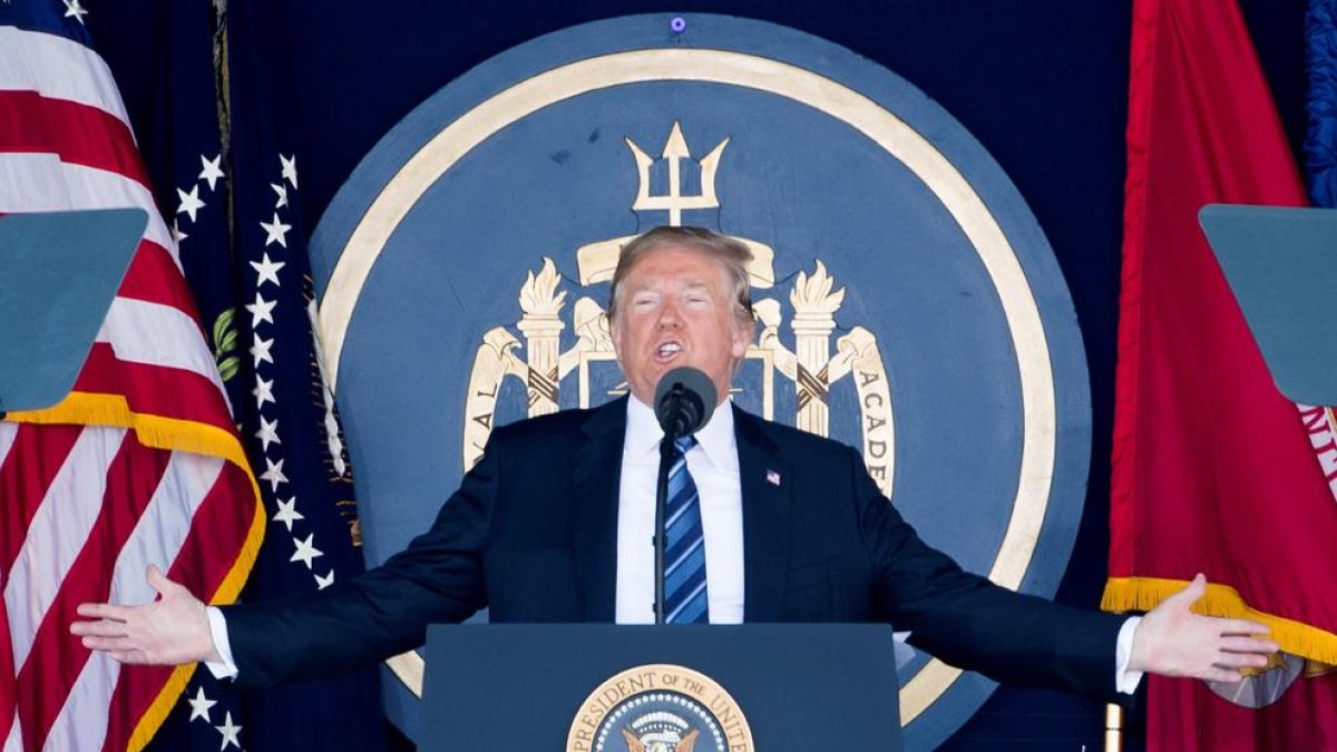 Donald Trump ahir durant un acte de l’Acadèmia Naval, a Maryland, Estats Units.