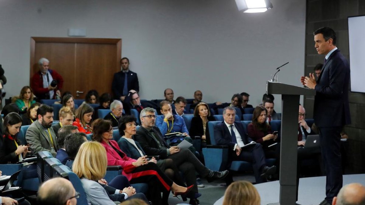 Sánchez, en la rueda de prensa de balance de estos primeros siete meses de gobierno socialista.