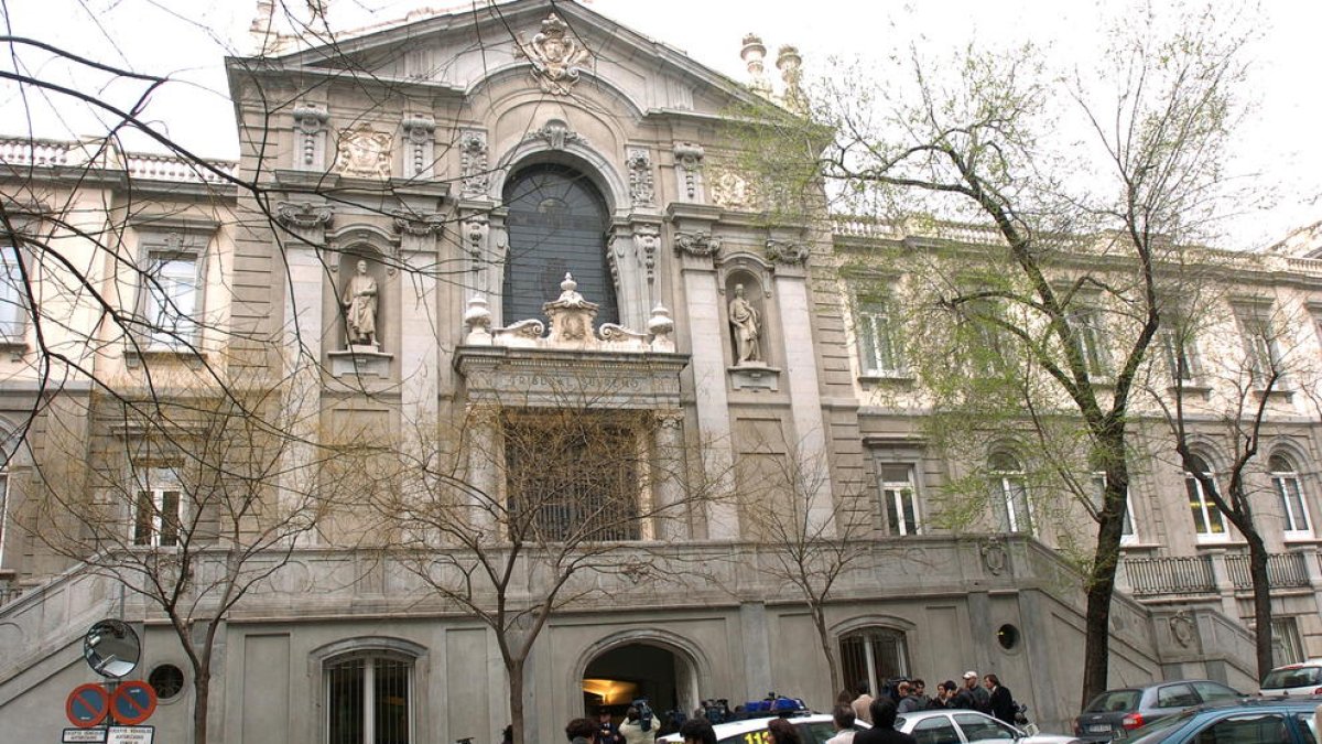 Imatge de la façana del Tribunal Suprem a Madrid.