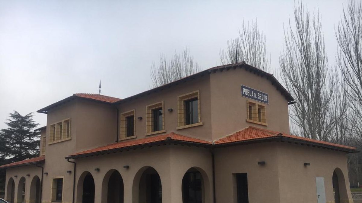 La estación de tren de La Pobla de Segur. 