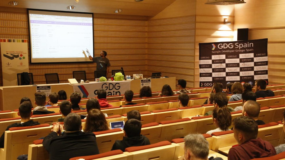 Jornada de aprendizaje tecnológico en el ParC Científic de Gardeny