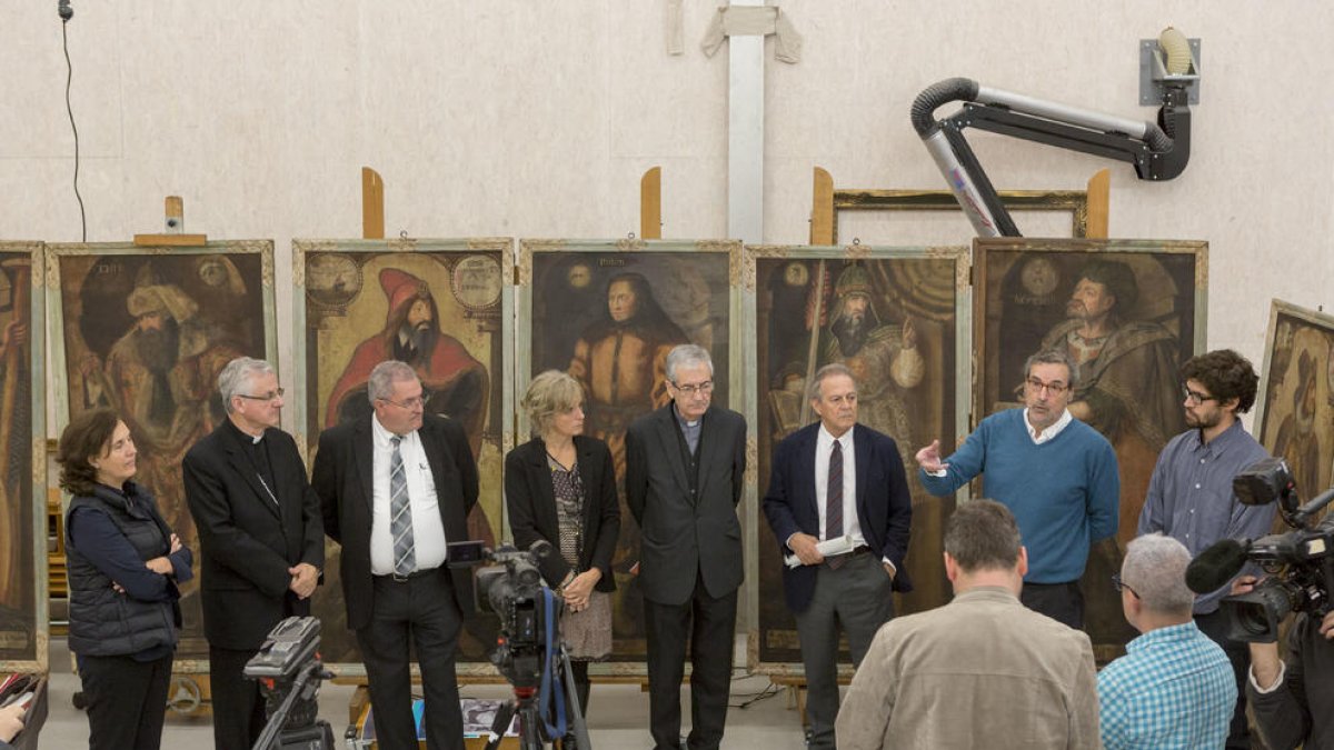 La presentació de la restauració de les pintures